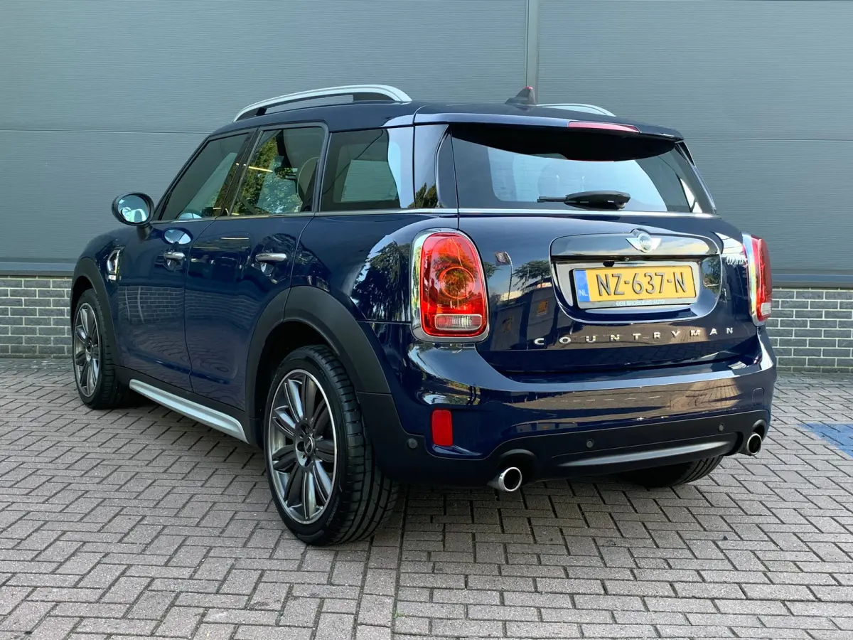 2.0 Cooper S Chili / Apple carplay / Android auto / Navigatie / Lederen bekleding / Elektrisch verstelbare voorstoelen / Panodak / Harman kadon audiosysteem / Achteruitrijcamera