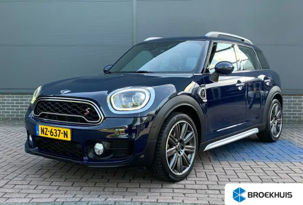 2.0 Cooper S Chili / Apple carplay / Android auto / Navigatie / Lederen bekleding / Elektrisch verstelbare voorstoelen / Panodak / Harman kadon audiosysteem / Achteruitrijcamera