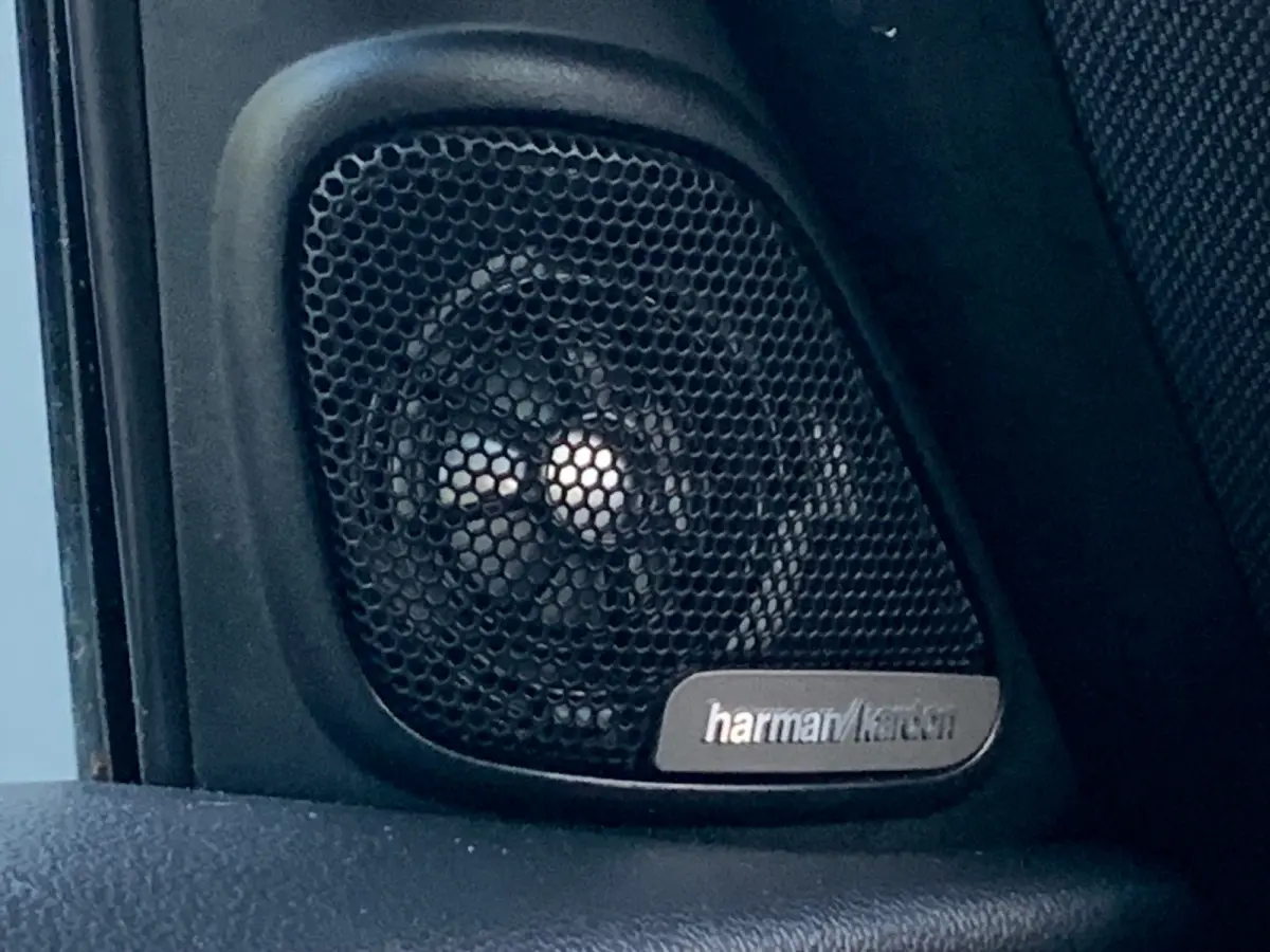 2.0 Cooper S Chili / Apple carplay / Android auto / Navigatie / Lederen bekleding / Elektrisch verstelbare voorstoelen / Panodak / Harman kadon audiosysteem / Achteruitrijcamera