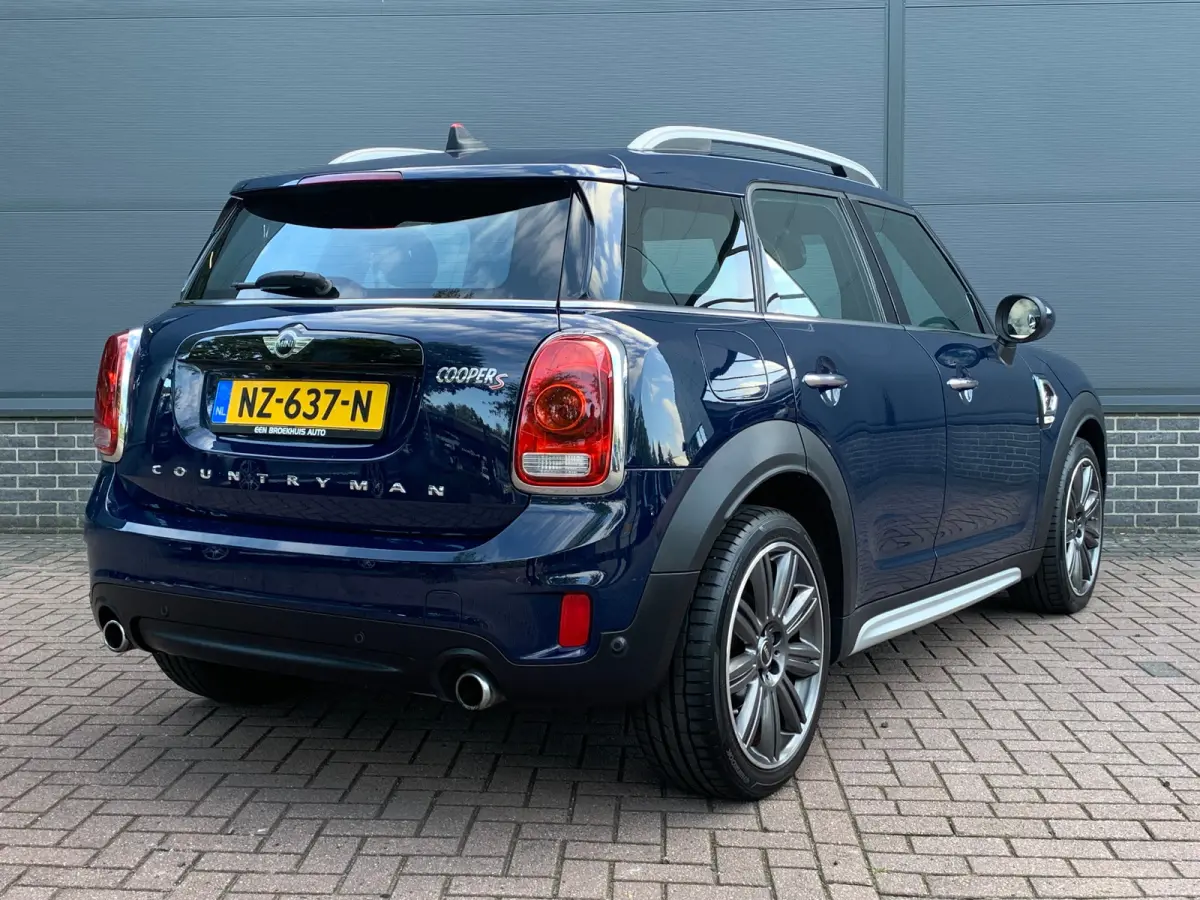 2.0 Cooper S Chili / Apple carplay / Android auto / Navigatie / Lederen bekleding / Elektrisch verstelbare voorstoelen / Panodak / Harman kadon audiosysteem / Achteruitrijcamera