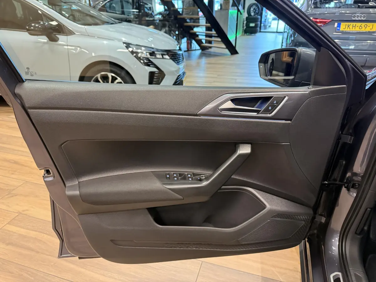 2.0 TSI GTI |CarPlay|Stoelverwarming|17" Inch lichmetaal|Sperdifferentieel (XDS)