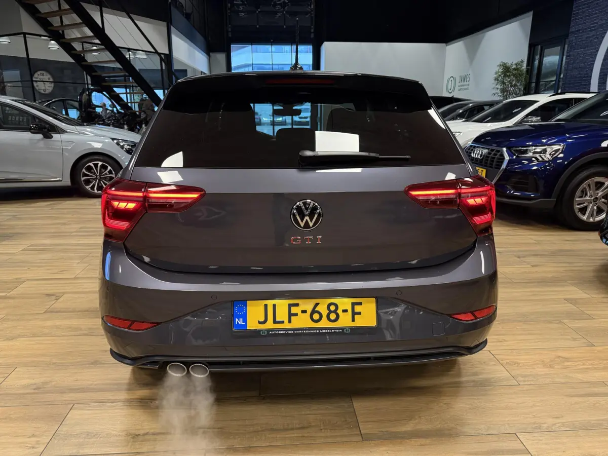 2.0 TSI GTI |CarPlay|Stoelverwarming|17" Inch lichmetaal|Sperdifferentieel (XDS)
