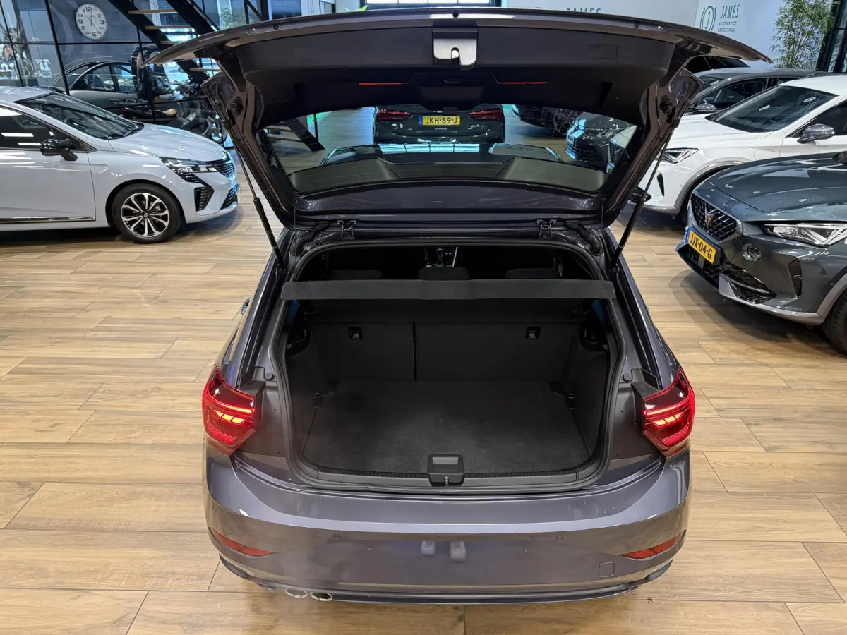 2.0 TSI GTI |CarPlay|Stoelverwarming|17" Inch lichmetaal|Sperdifferentieel (XDS)