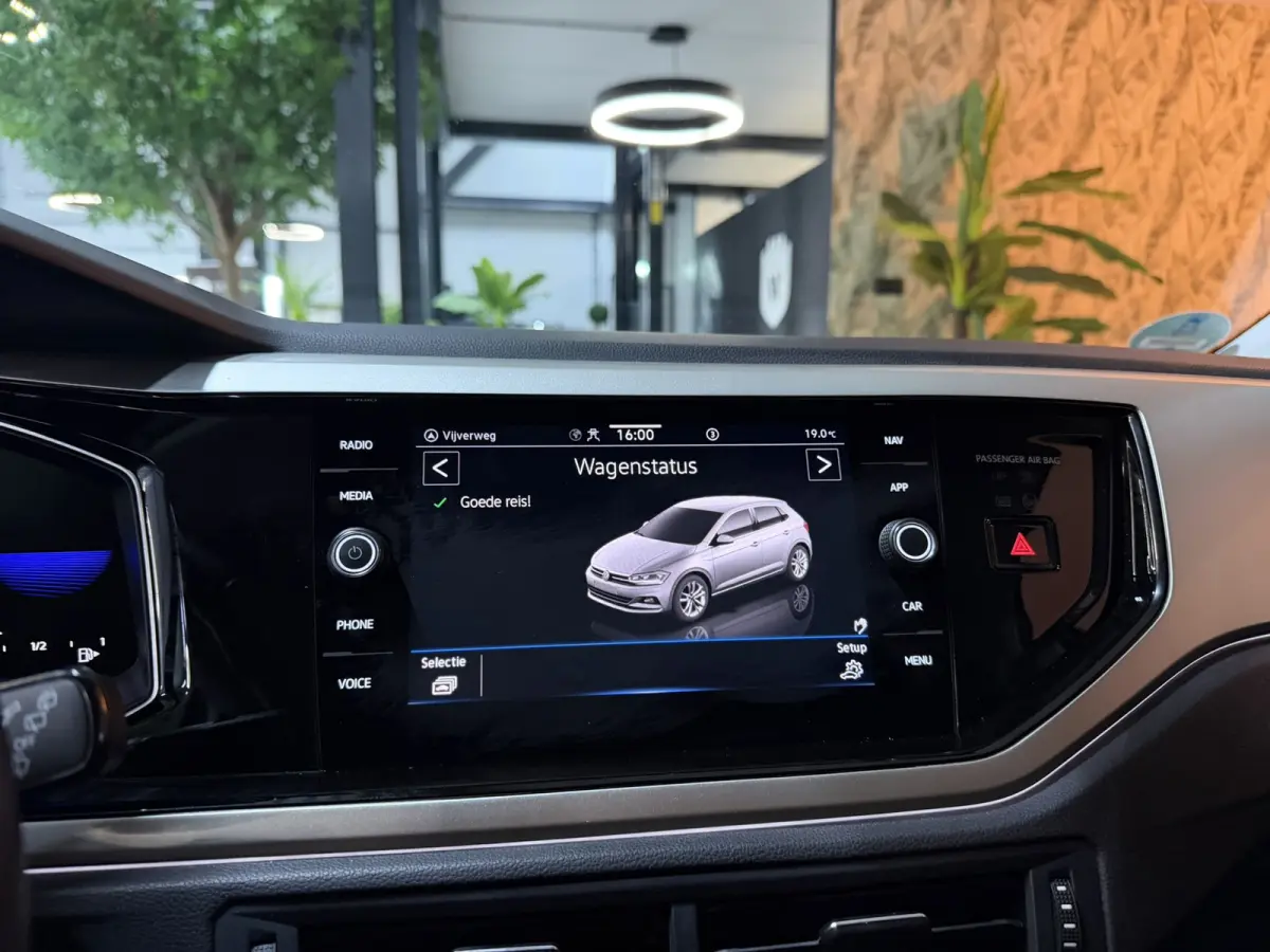 1.0 TSI Life Business 11-2023|1e Eigenaar|Dealer Onderh.|ACC|Lane Assist|Camera|CarPlay|Navi|LED|33DKM|Rijklaar