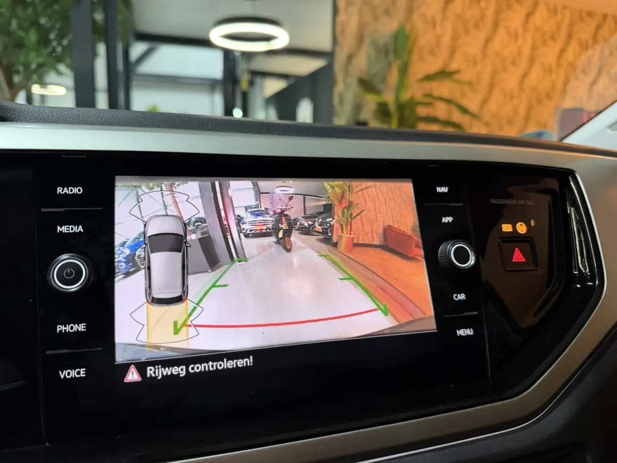 1.0 TSI Life Business 11-2023|1e Eigenaar|Dealer Onderh.|ACC|Lane Assist|Camera|CarPlay|Navi|LED|33DKM|Rijklaar