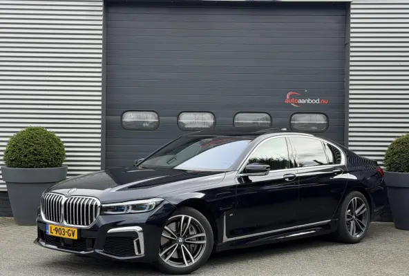 745e High Executive M-Sport | Panoramadak | 360* Camera | Massage | Stoelventilatie/Verwarming |