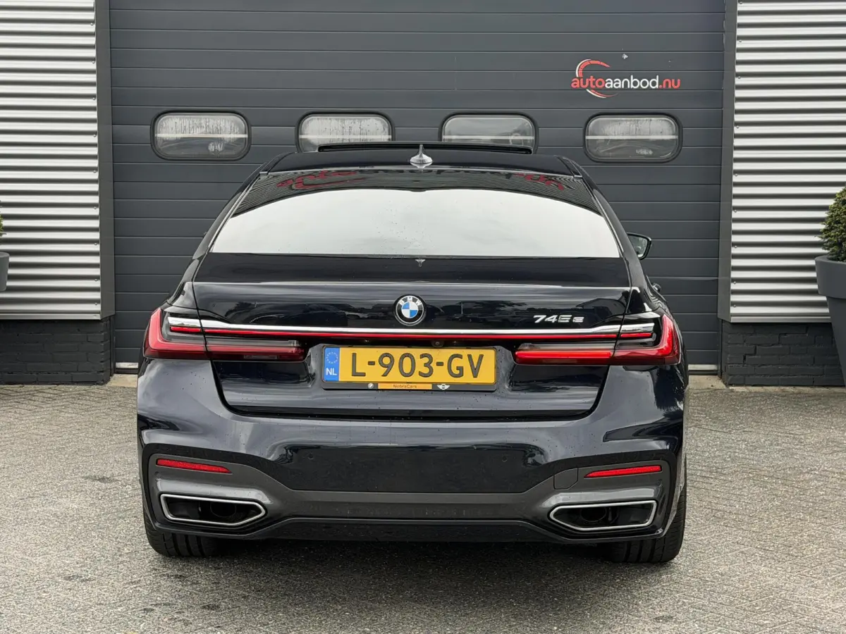 745e High Executive M-Sport | Panoramadak | 360* Camera | Massage | Stoelventilatie/Verwarming |