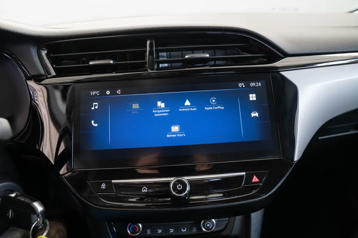 1.2 Turbo Edition | Tot 8 Jaar Garantie | Camera | Stoel & Stuurverwarming | Parkeersensoren | Apple Carplay & Android Auto