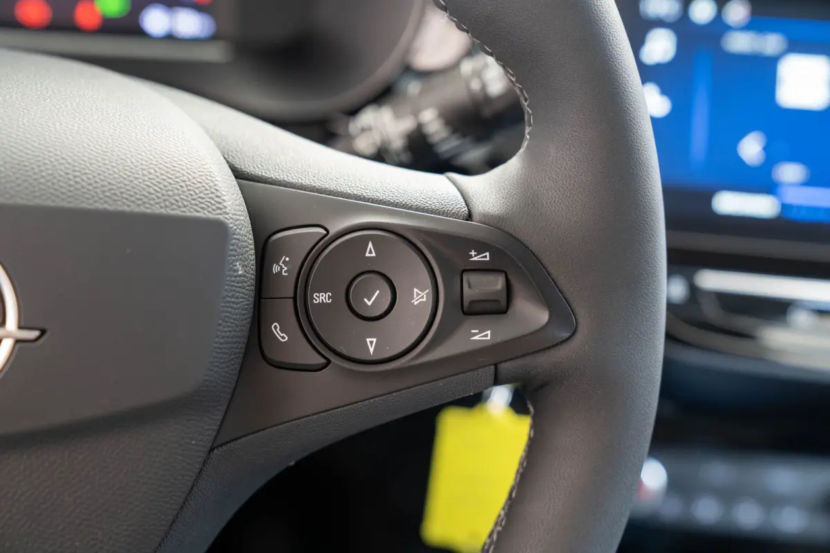 1.2 Turbo Edition | Tot 8 Jaar Garantie | Camera | Stoel & Stuurverwarming | Parkeersensoren | Apple Carplay & Android Auto