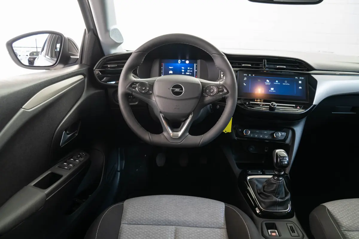 1.2 Turbo Edition | Tot 8 Jaar Garantie | Camera | Stoel & Stuurverwarming | Parkeersensoren | Apple Carplay & Android Auto