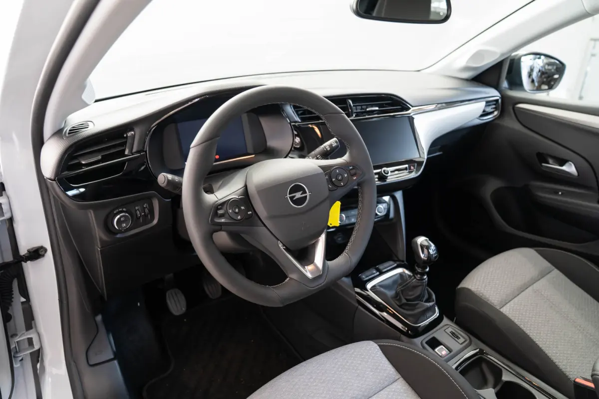 1.2 Turbo Edition | Tot 8 Jaar Garantie | Camera | Stoel & Stuurverwarming | Parkeersensoren | Apple Carplay & Android Auto