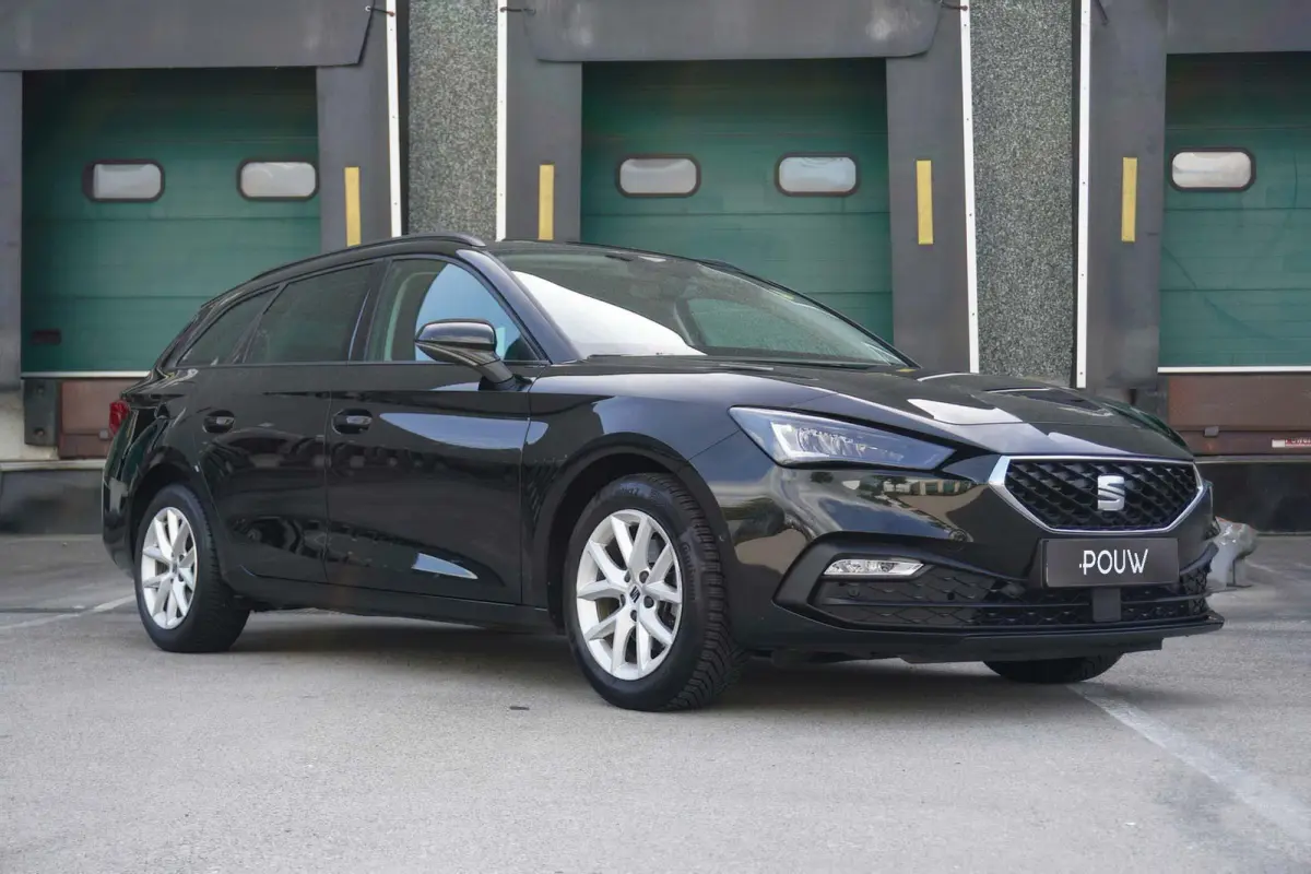 1.0 TSI 110pk Style Business Intense | Camera | Full Link | All Season Banden