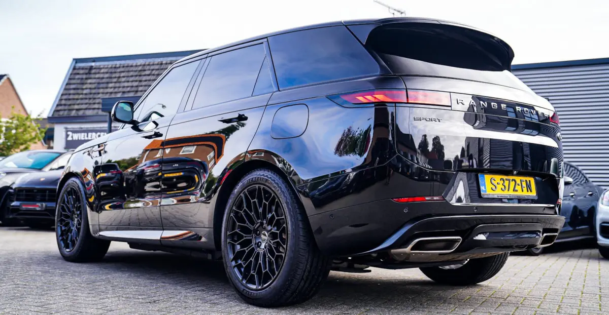 3.0 P440e Dynamic HSE | Luchtvering | Head Up Display | MERIDIAN 3D Audio | Stoelverkoeling | 360 Cam