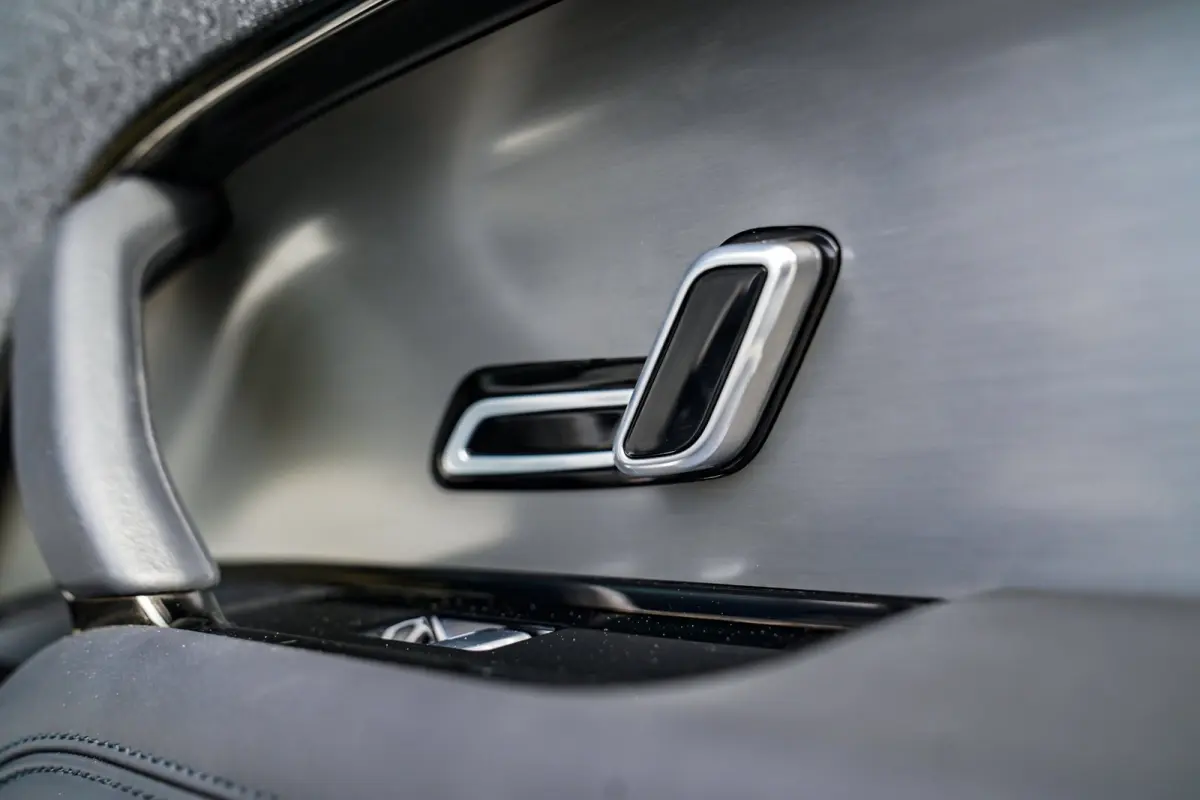3.0 P440e Dynamic HSE | Luchtvering | Head Up Display | MERIDIAN 3D Audio | Stoelverkoeling | 360 Cam