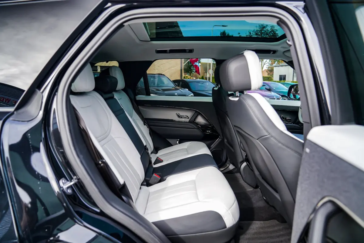 3.0 P440e Dynamic HSE | Luchtvering | Head Up Display | MERIDIAN 3D Audio | Stoelverkoeling | 360 Cam