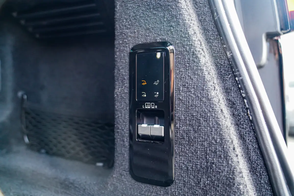 3.0 P440e Dynamic HSE | Luchtvering | Head Up Display | MERIDIAN 3D Audio | Stoelverkoeling | 360 Cam