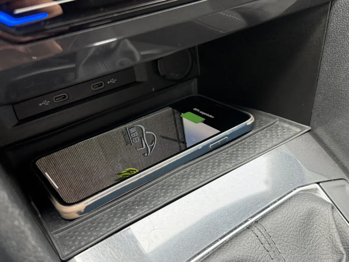 1.5 TSI Life Business 7p. | Massagestoel | Trekhaak | Camera | Stoel/Stuurverwarming | Carplay | Adaptive cruise