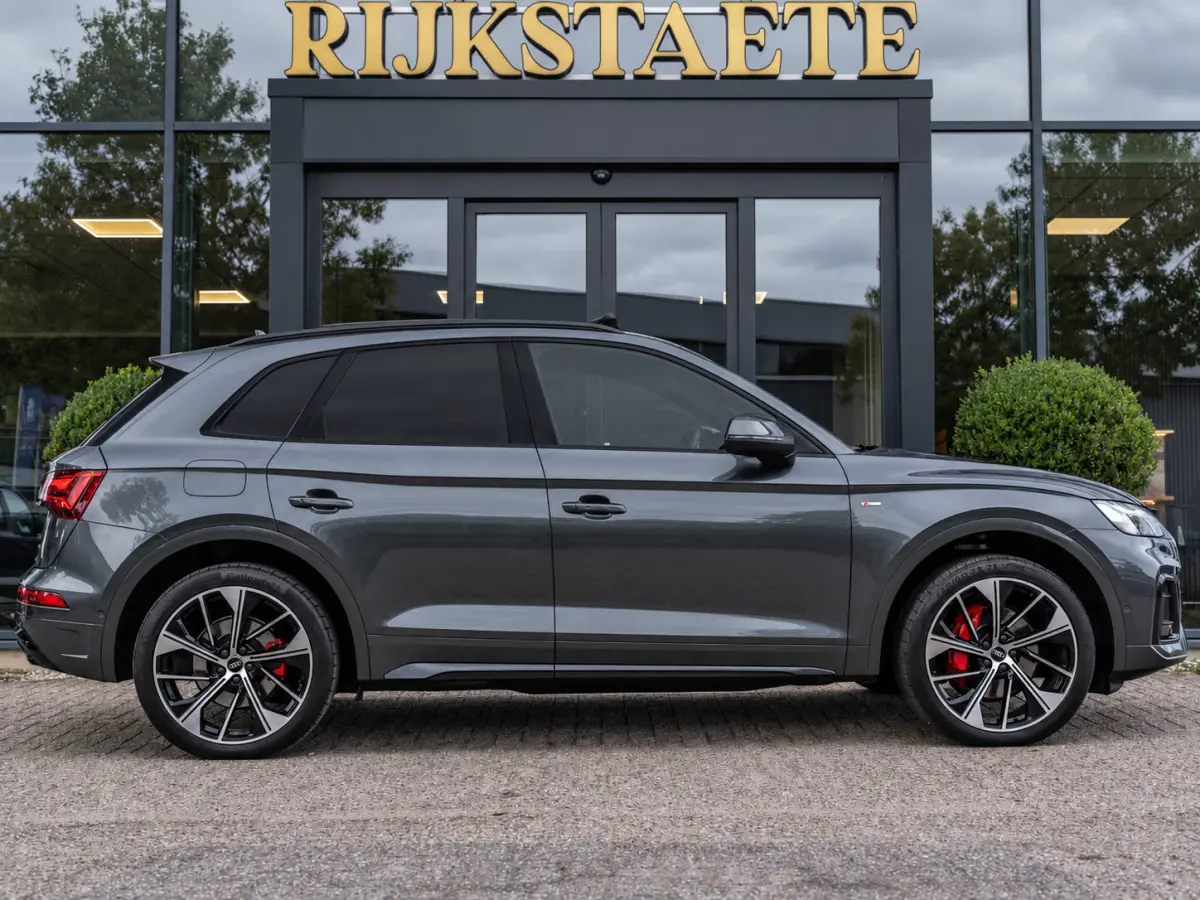 50 TFSIe S-Line Quattro|PANO|360°|SFEER|MATRIX|21''