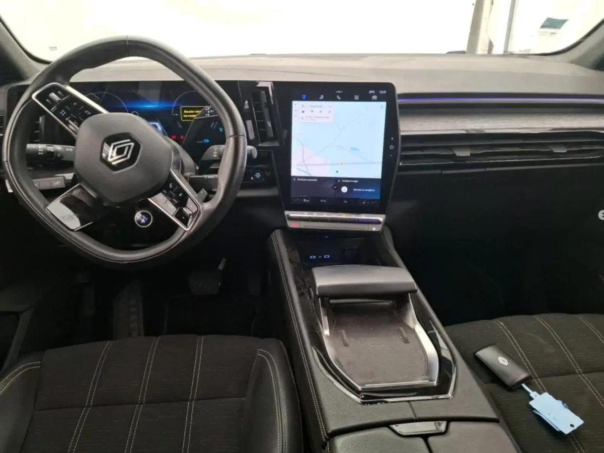 techno E-Tech full hybrid 200 | Parkeercamera | Google Navi |