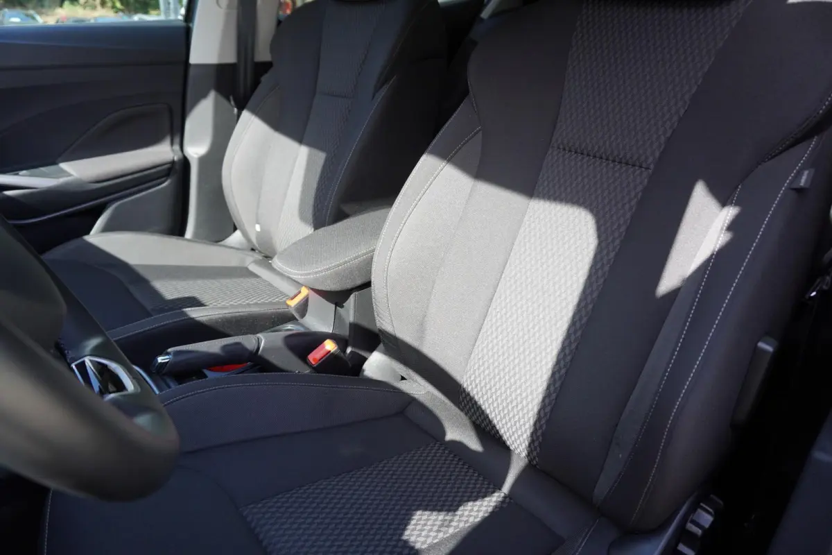 1.0 TSI 115pk DSG Business Edition | Stoelverwarming | Climatronic | Achteruitrijcamera | Adaptive Cruise