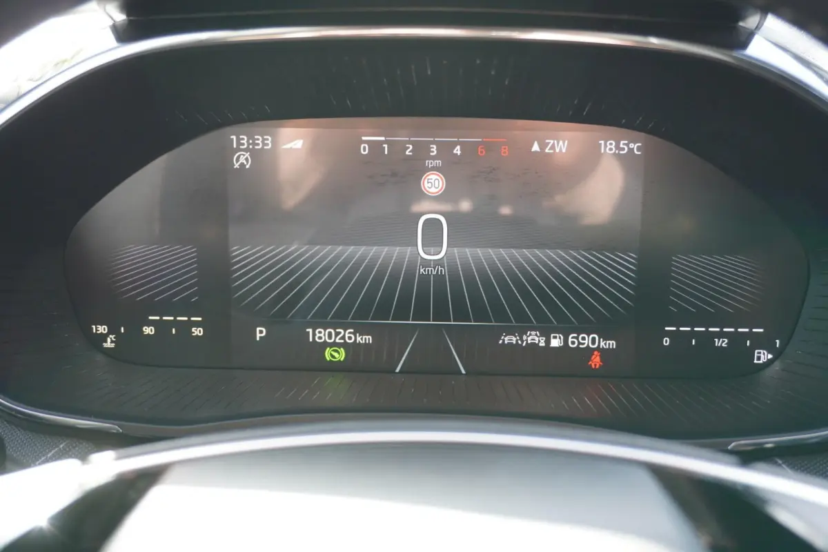 1.0 TSI 115pk DSG Business Edition | Stoelverwarming | Climatronic | Achteruitrijcamera | Adaptive Cruise