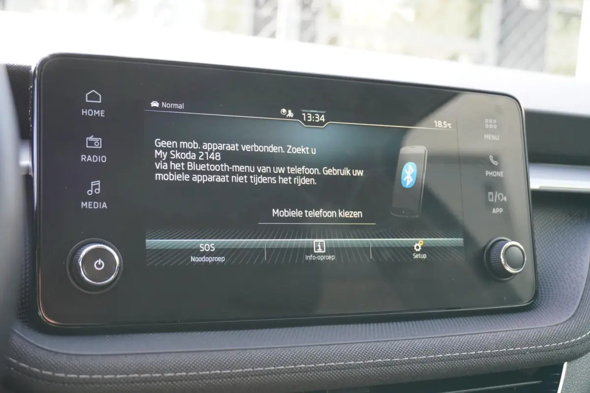 1.0 TSI 115pk DSG Business Edition | Stoelverwarming | Climatronic | Achteruitrijcamera | Adaptive Cruise