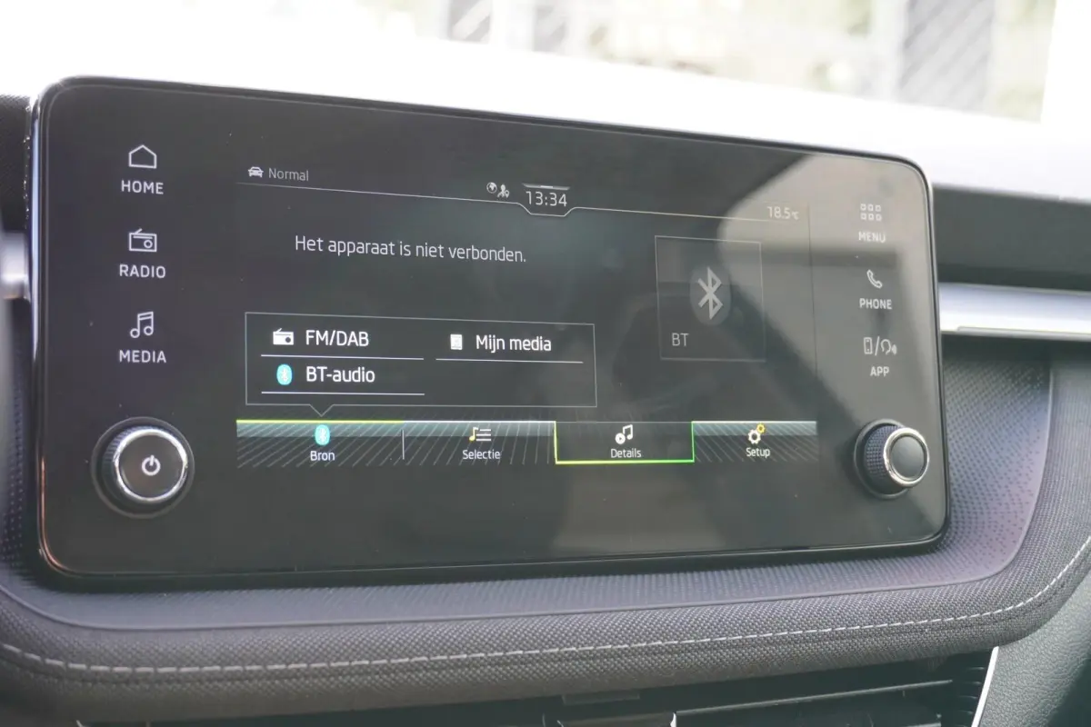 1.0 TSI 115pk DSG Business Edition | Stoelverwarming | Climatronic | Achteruitrijcamera | Adaptive Cruise