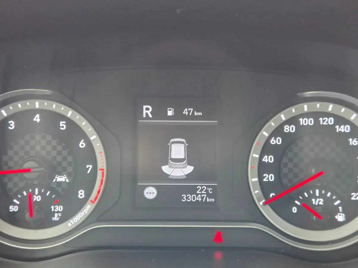 1.0 Premium Apple Carplay/Android / Cruise control / DAB