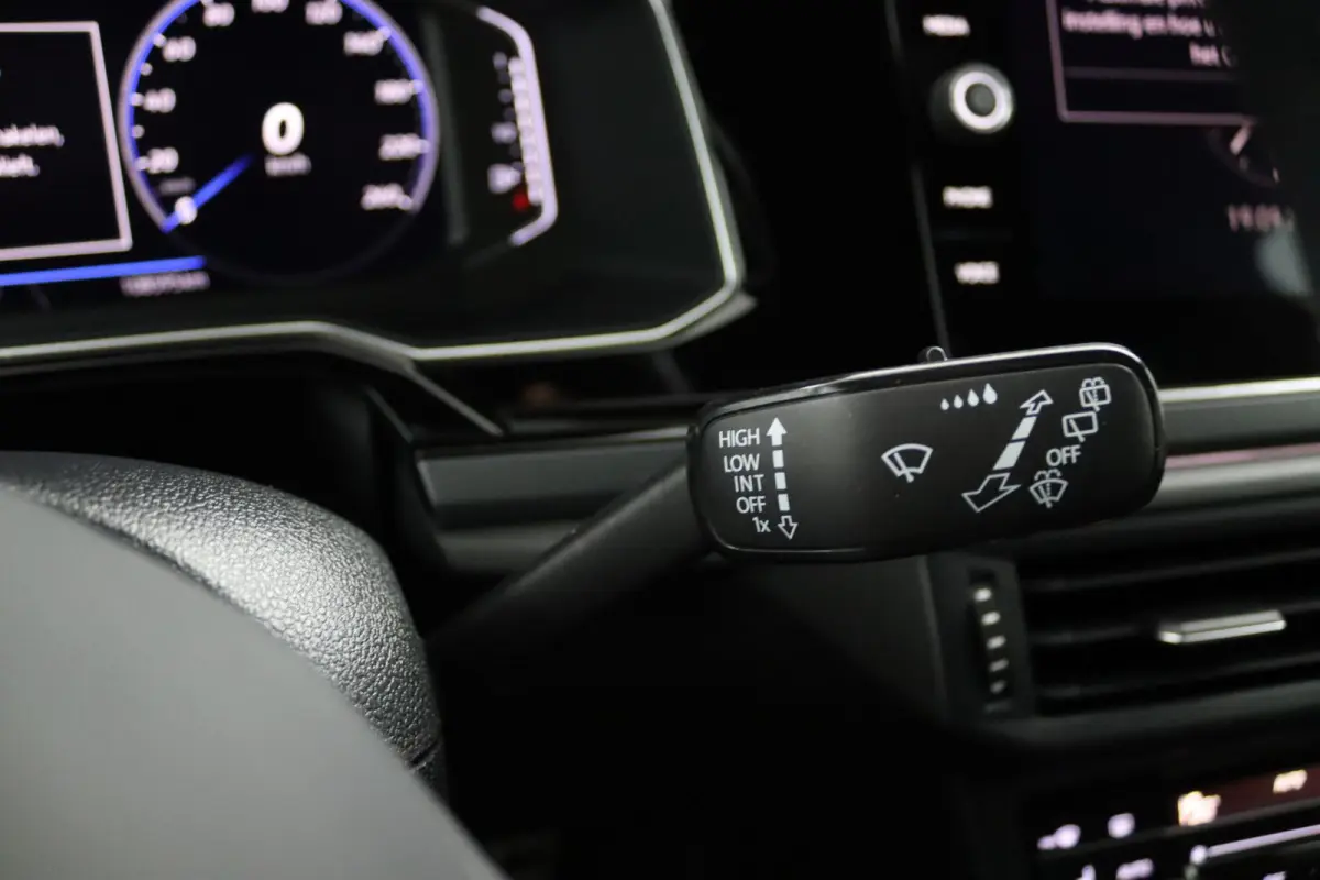 1.5 TSI R-Line Business*ACC*CAM*LED*ECC*STOELVERW*