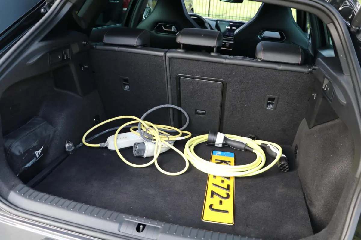 1.4 TSI e-Hybrid 245PK VZ Performance Panodak AdaptiveCruise Stoelverw AppleCarplay Camera Memory Kuipstoelen Led 19'Inch 60000KM BJ2024
