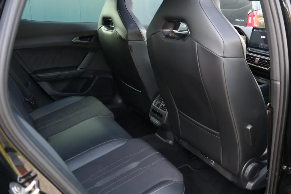 1.4 TSI e-Hybrid 245PK VZ Performance Panodak AdaptiveCruise Stoelverw AppleCarplay Camera Memory Kuipstoelen Led 19'Inch 60000KM BJ2024