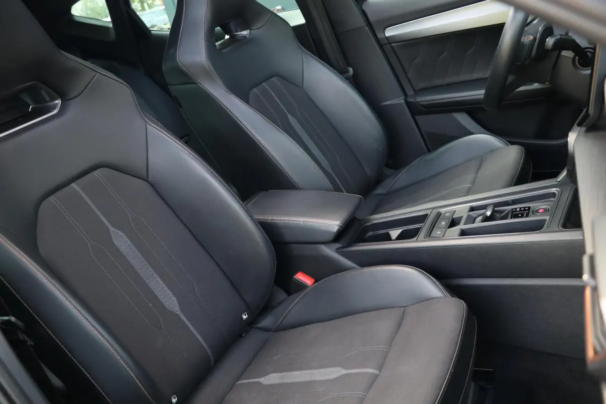 1.4 TSI e-Hybrid 245PK VZ Performance Panodak AdaptiveCruise Stoelverw AppleCarplay Camera Memory Kuipstoelen Led 19'Inch 60000KM BJ2024