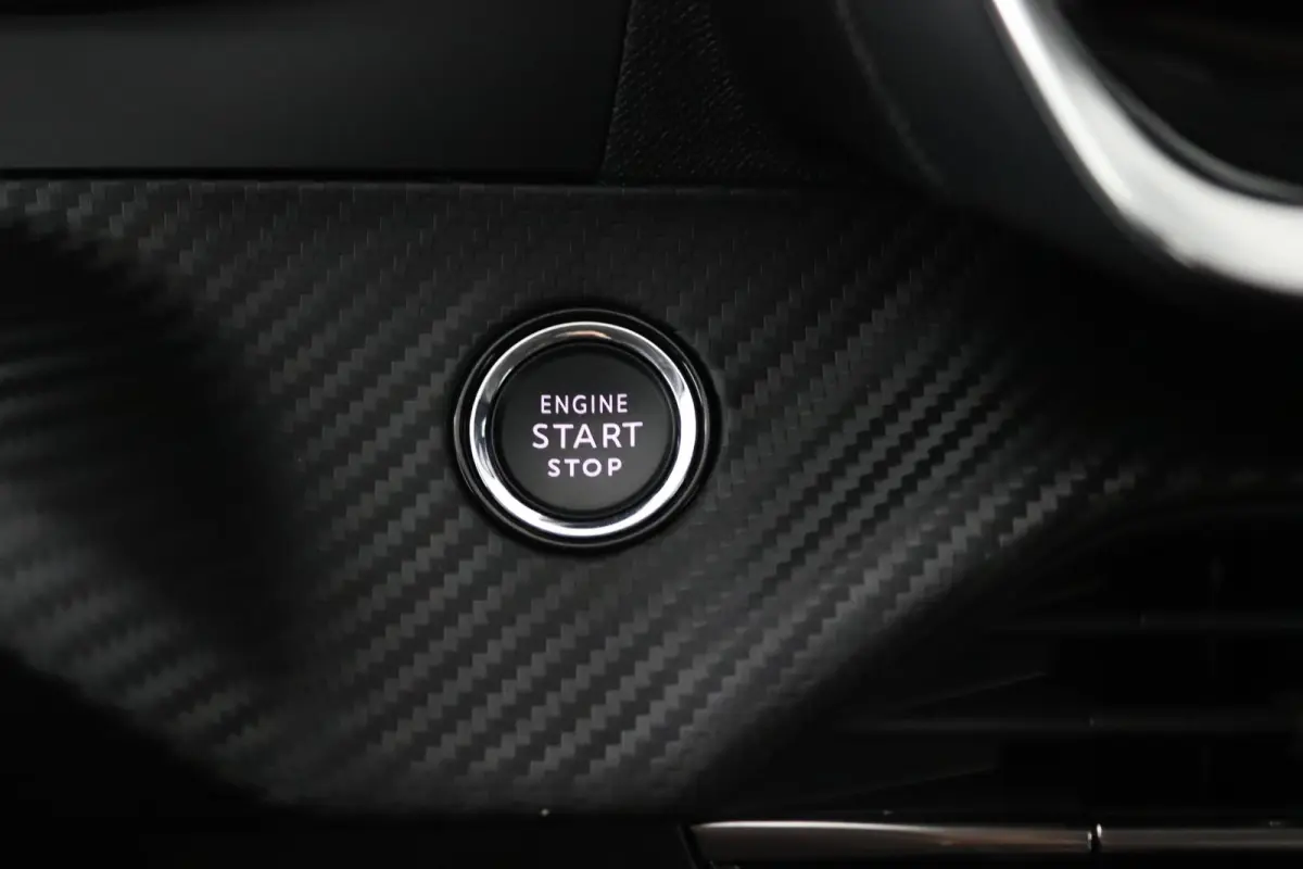1.2 Allure*NAVI*CAM*CRUISE*ECC*LED*LMV*CARPLAY*