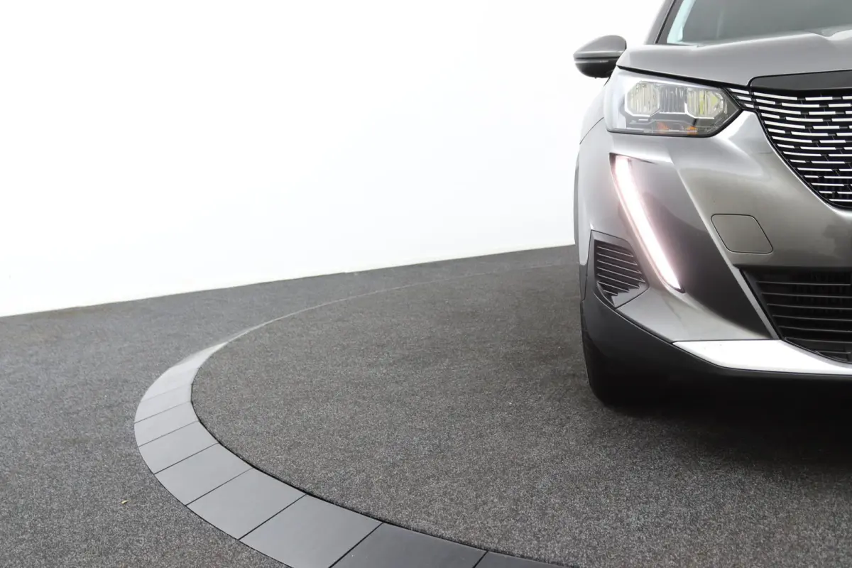 1.2 PureTech Allure*CAM*CRUISE*ECC*LED*LMV*NAVI*