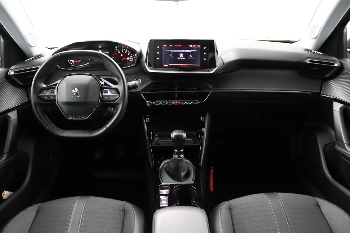 1.2 PureTech Allure*CAM*CRUISE*ECC*LED*LMV*NAVI*