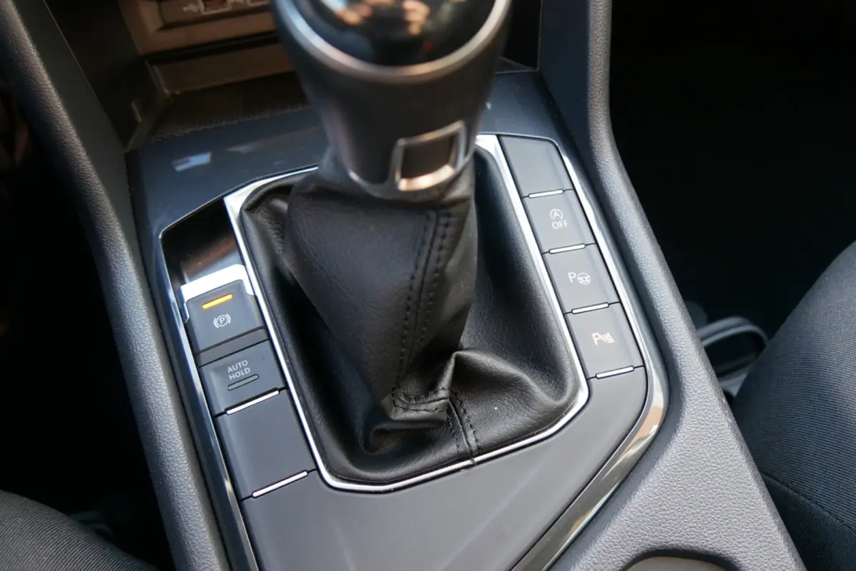 1.5 TSI Highline. r-line. stoelverw.hud. standkachel. clima.trekhaak