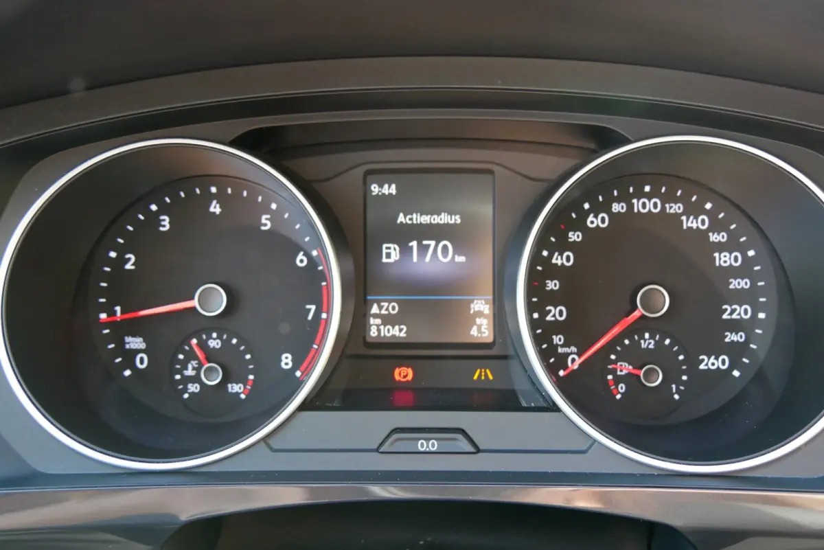 1.5 TSI Highline. r-line. stoelverw.hud. standkachel. clima.trekhaak