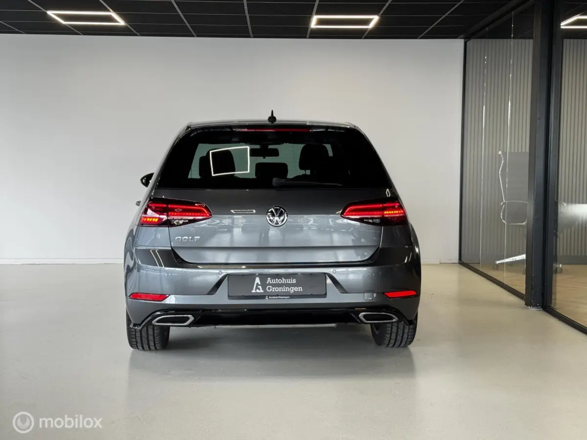 1.5 eTSI Highline Business R-Line | ACC | Keyless | CarPlay | 17” Sebring