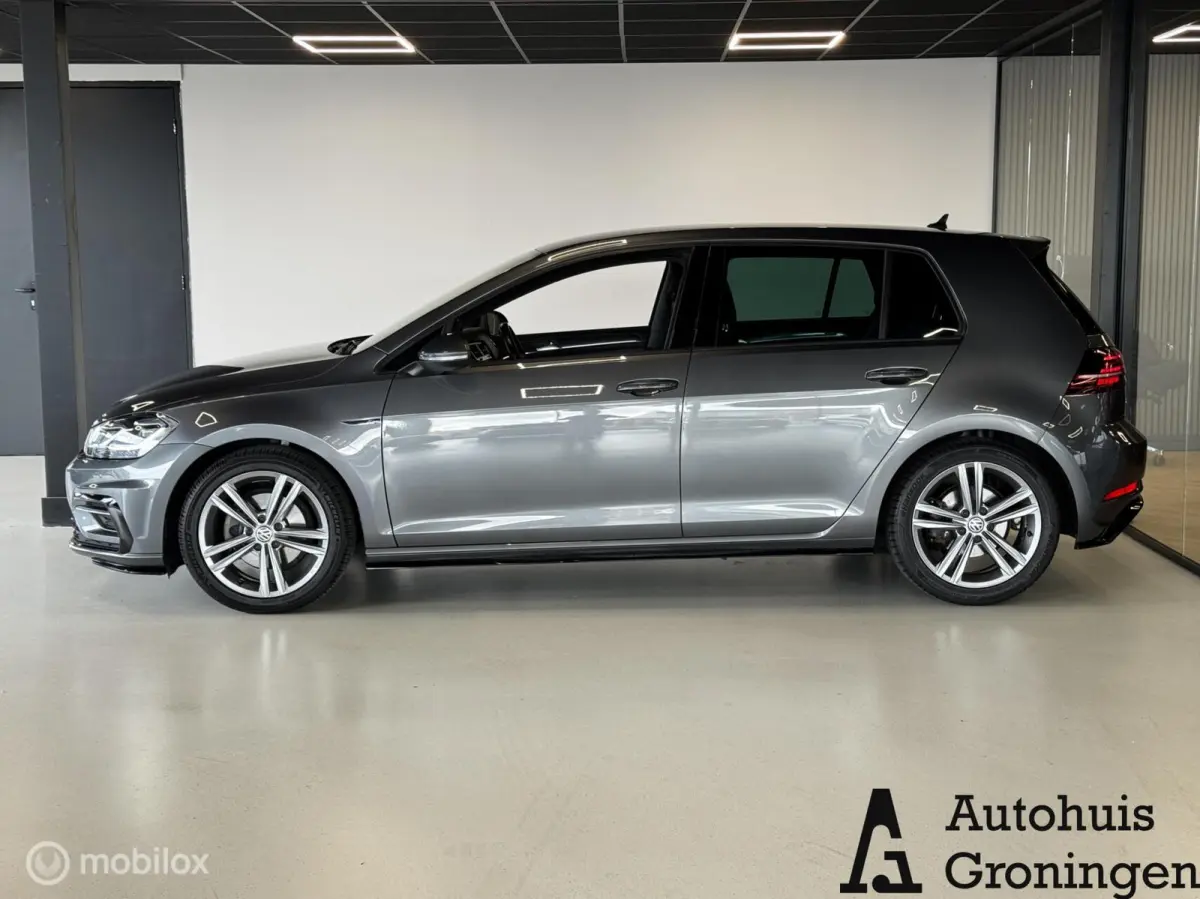 1.5 eTSI Highline Business R-Line | ACC | Keyless | CarPlay | 17” Sebring