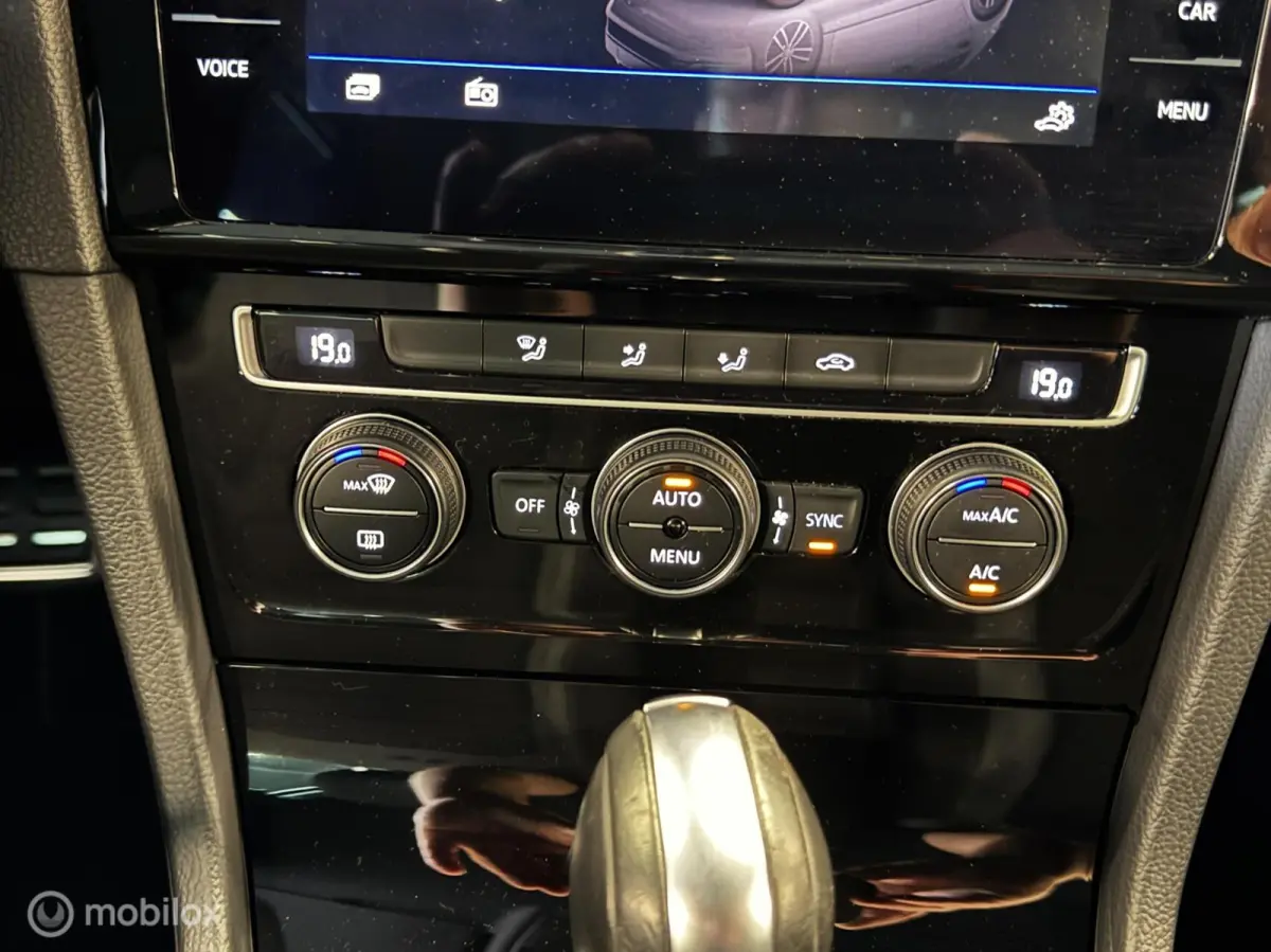 1.5 eTSI Highline Business R-Line | ACC | Keyless | CarPlay | 17” Sebring