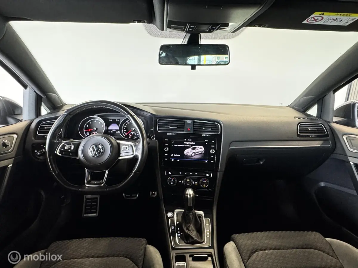 1.5 eTSI Highline Business R-Line | ACC | Keyless | CarPlay | 17” Sebring