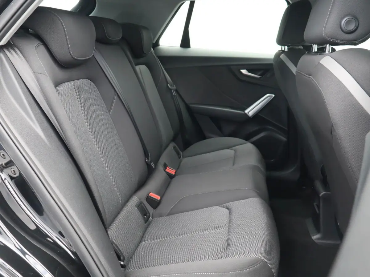 1.0 TFSI 116pk Sport Pro Line | Trekhaak Afneembaar | Navigatie | All Season Banden | 19" Velgen