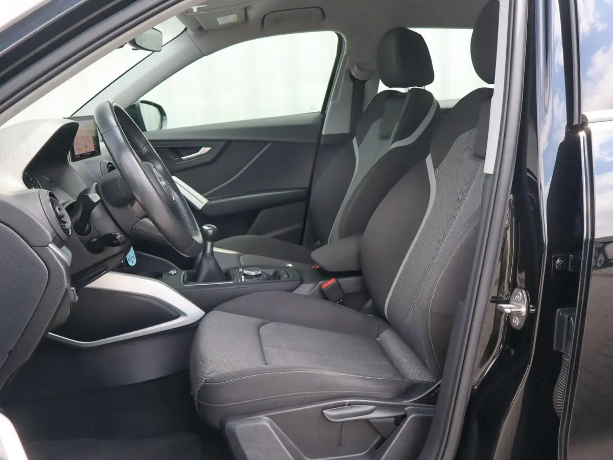 1.0 TFSI 116pk Sport Pro Line | Trekhaak Afneembaar | Navigatie | All Season Banden | 19" Velgen