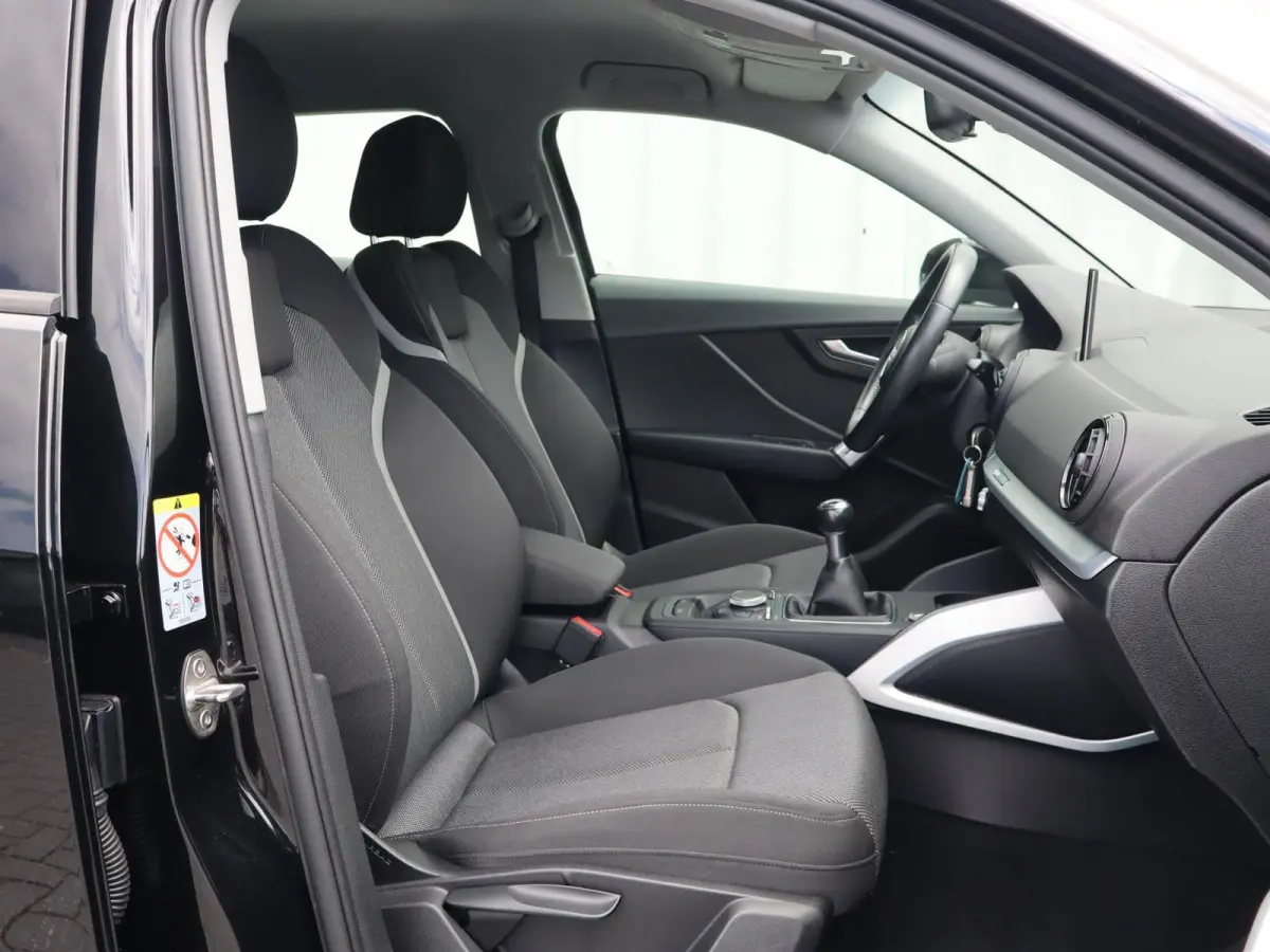 1.0 TFSI 116pk Sport Pro Line | Trekhaak Afneembaar | Navigatie | All Season Banden | 19" Velgen
