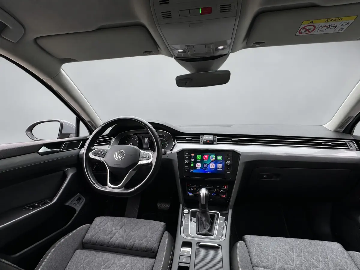1.5 TSI 150PK DSG BUSINESS CAMERA/NAVI/CARPLAY