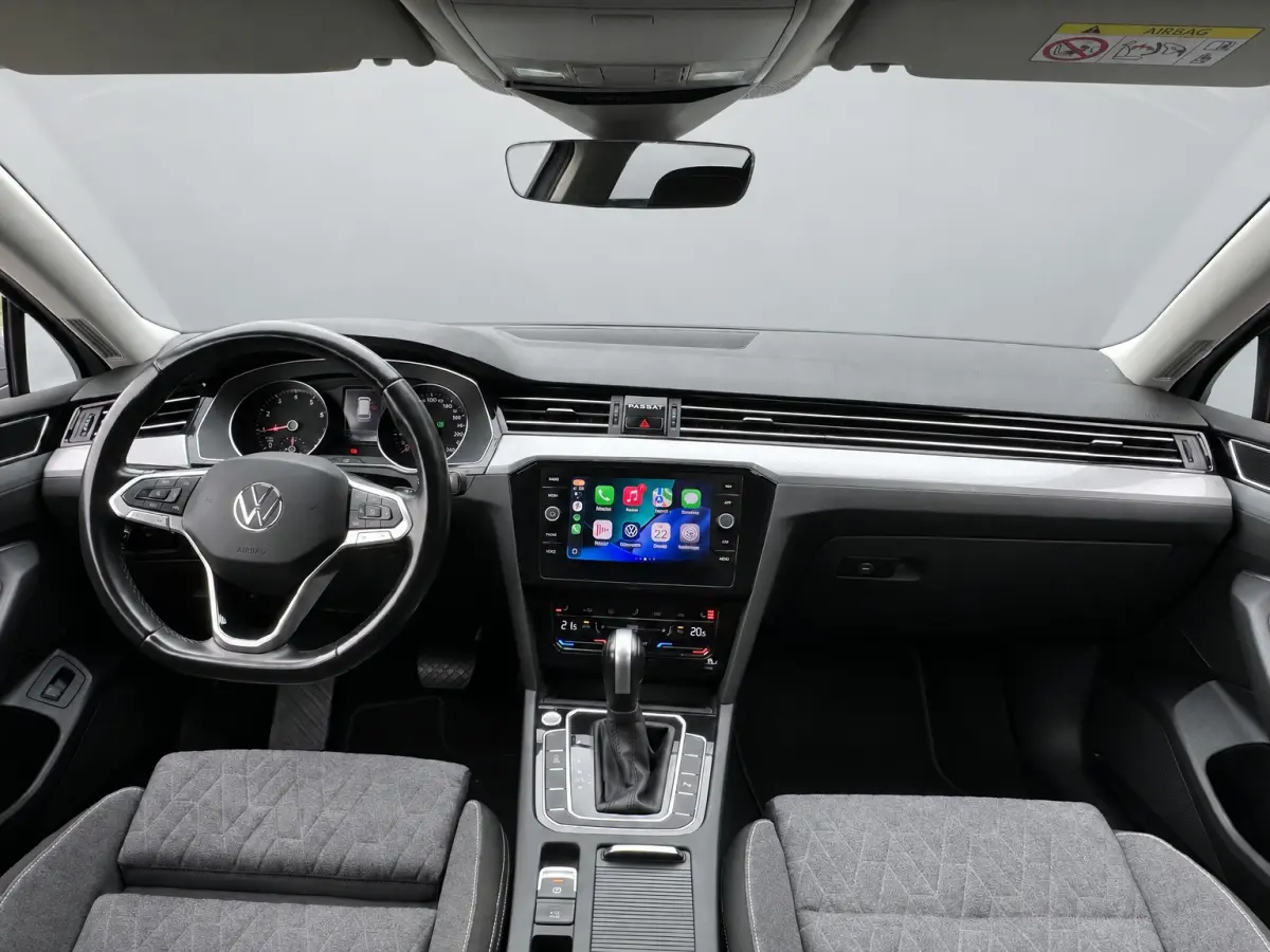 1.5 TSI 150PK DSG BUSINESS CAMERA/NAVI/CARPLAY
