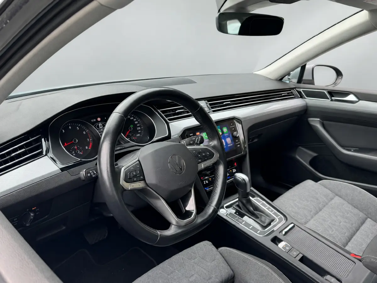 1.5 TSI 150PK DSG BUSINESS CAMERA/NAVI/CARPLAY
