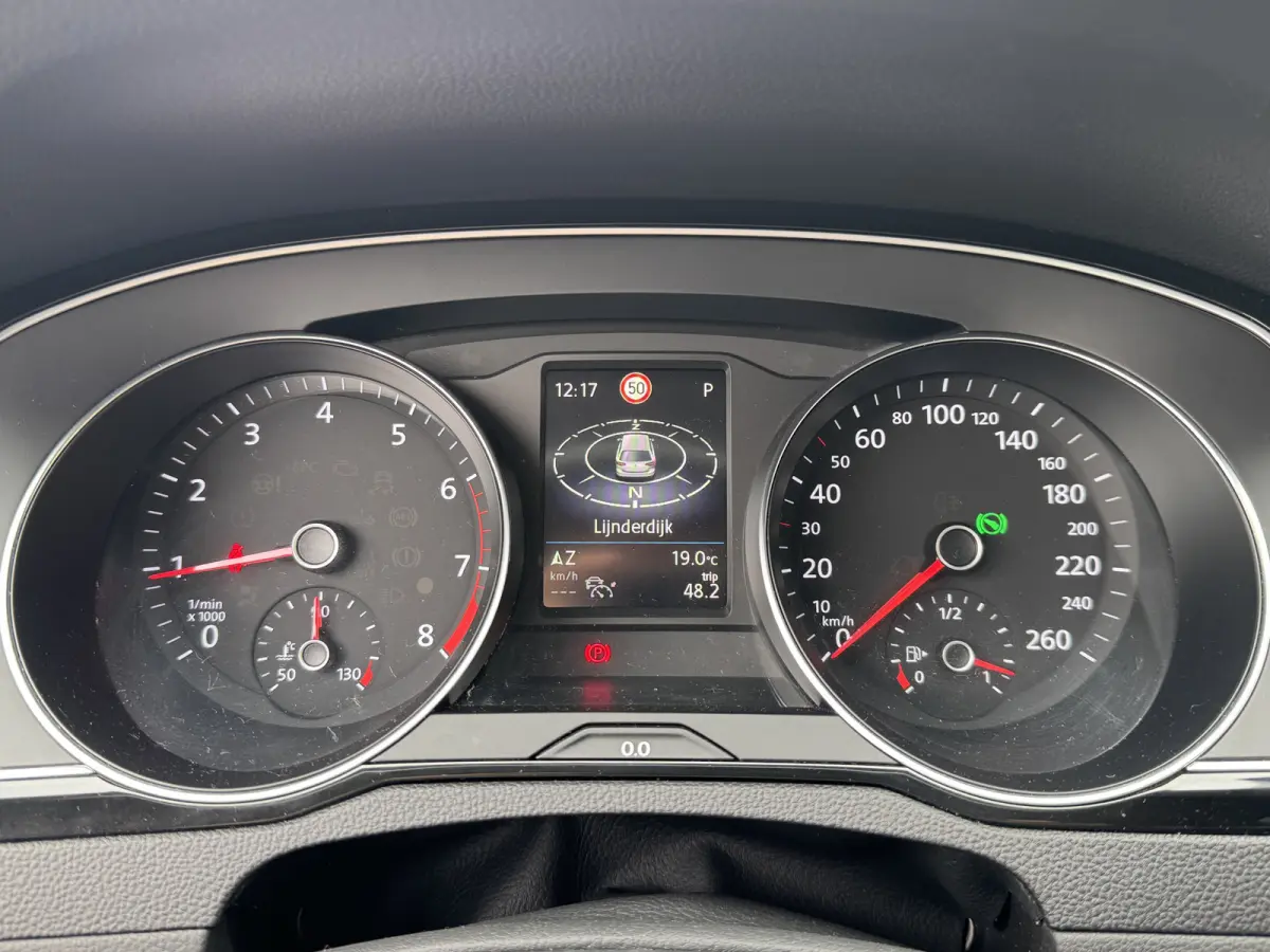 1.5 TSI 150PK DSG BUSINESS CAMERA/NAVI/CARPLAY
