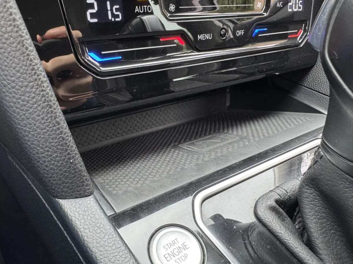 1.5 TSI 150PK DSG BUSINESS CAMERA/NAVI/CARPLAY
