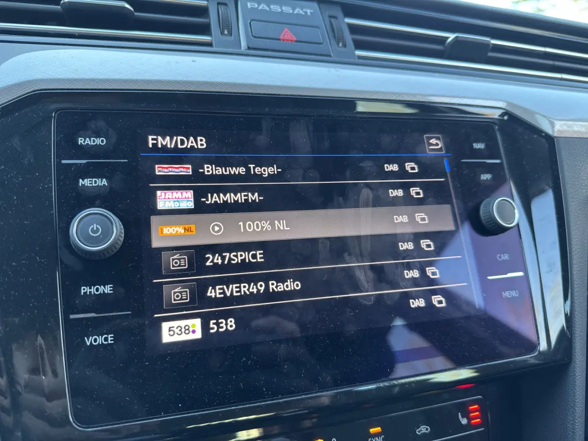 1.5 TSI 150PK DSG BUSINESS CAMERA/NAVI/CARPLAY